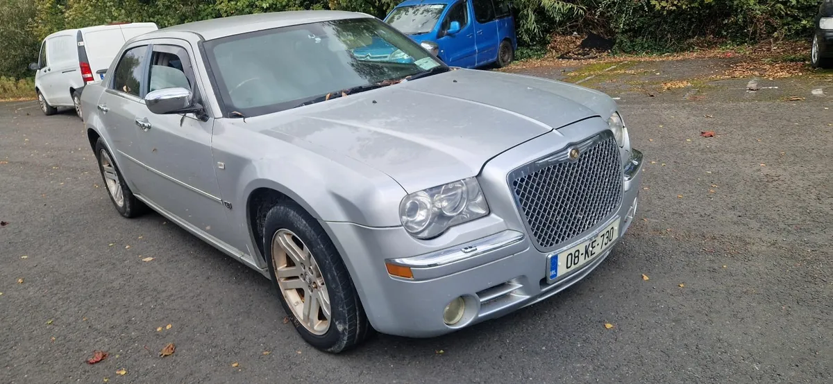 Chrysler 300c - Image 1