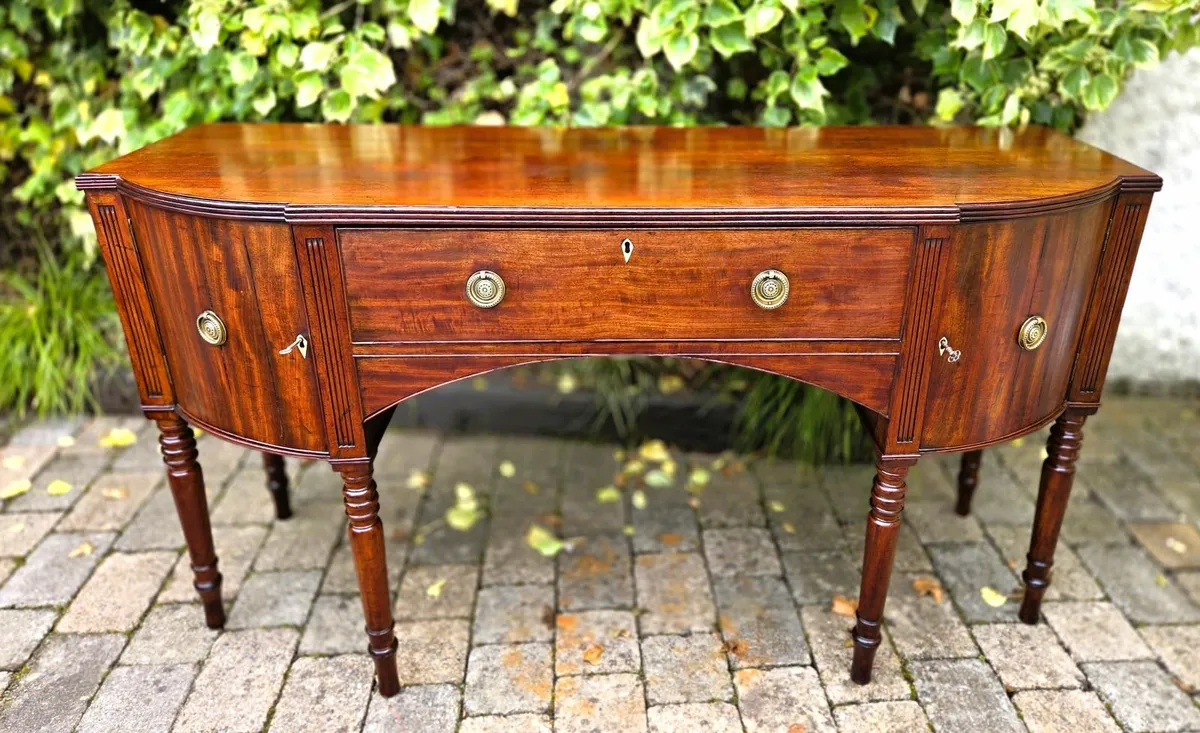 Georgian Mahogany Sideboard - Circa 1820 - Image 1
