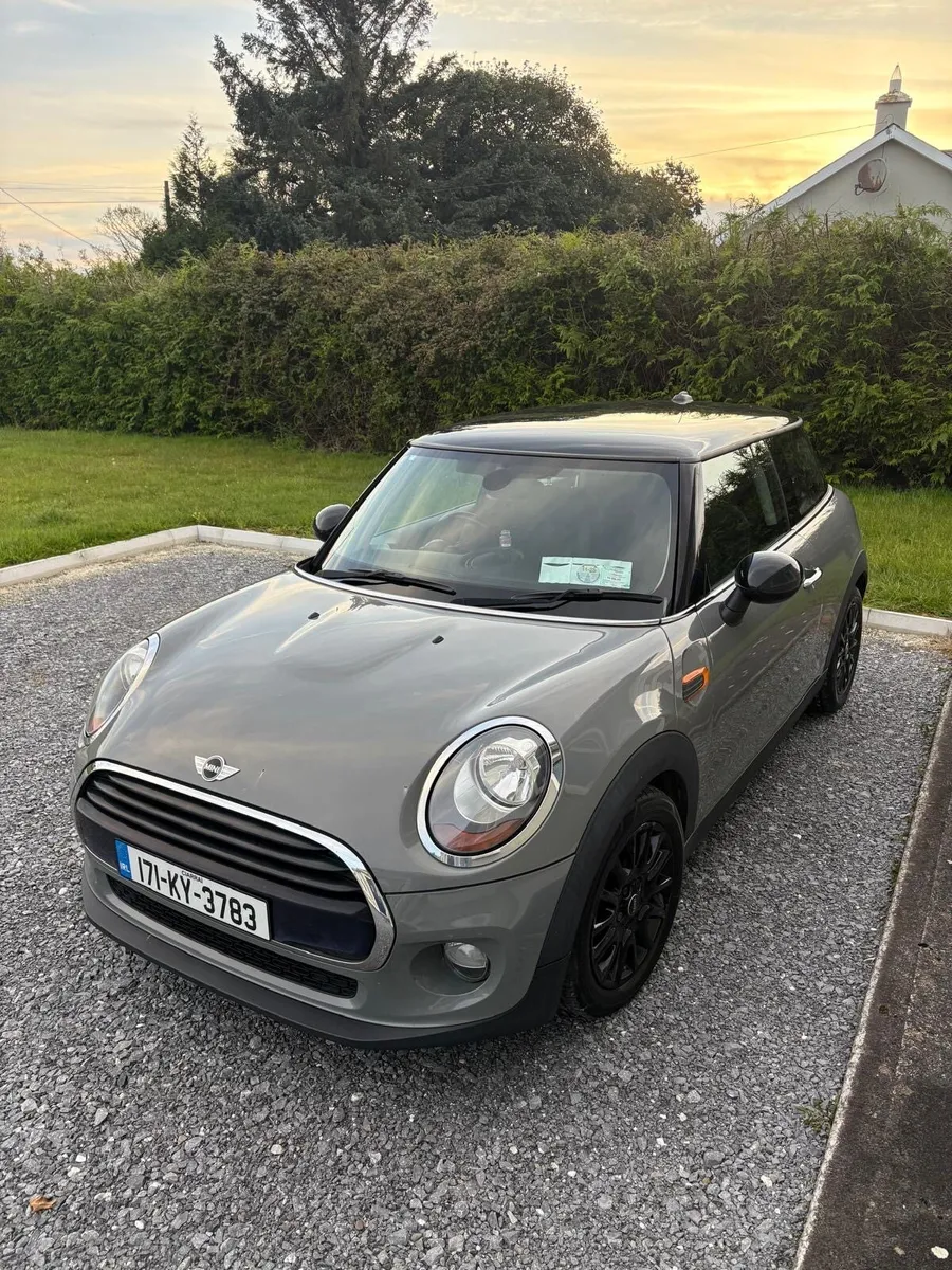 2017 Mini Cooper - Image 2