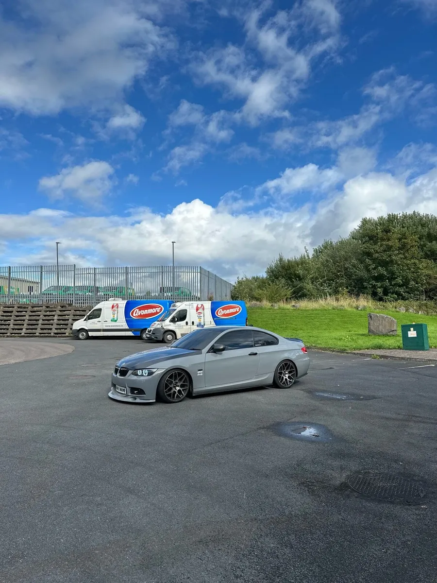 Bmw E92 320d 2009 - Image 3