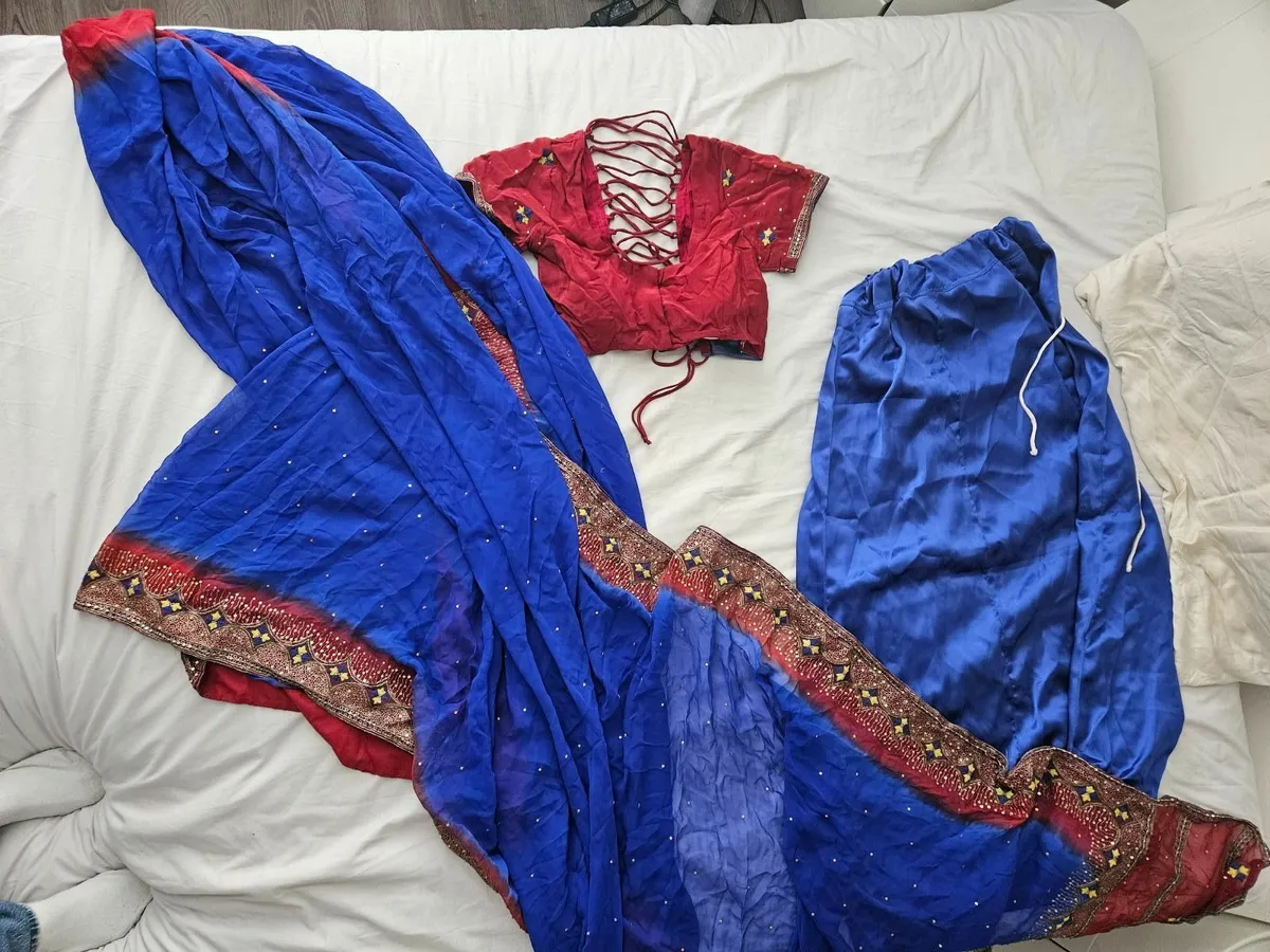 Clothes - Image 2