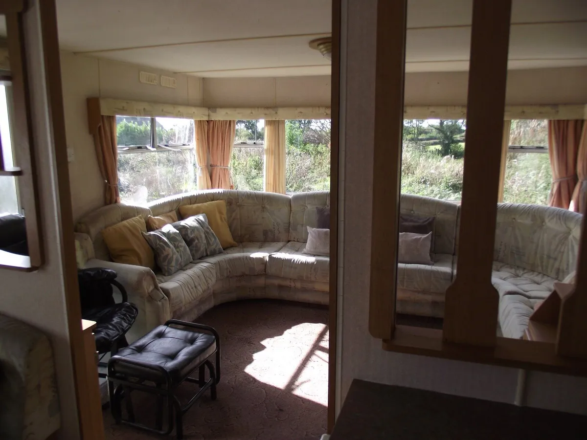 Mobile home - Image 2