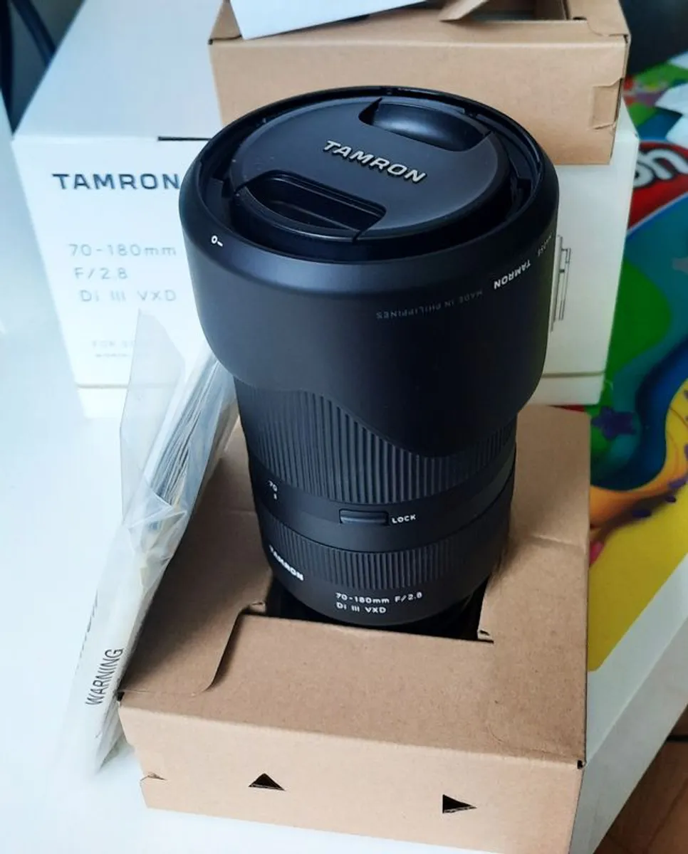 Tamron 70-180mm f/2.8 Di III VXD Sony E-mount Excellent Condition First Owner - Image 2