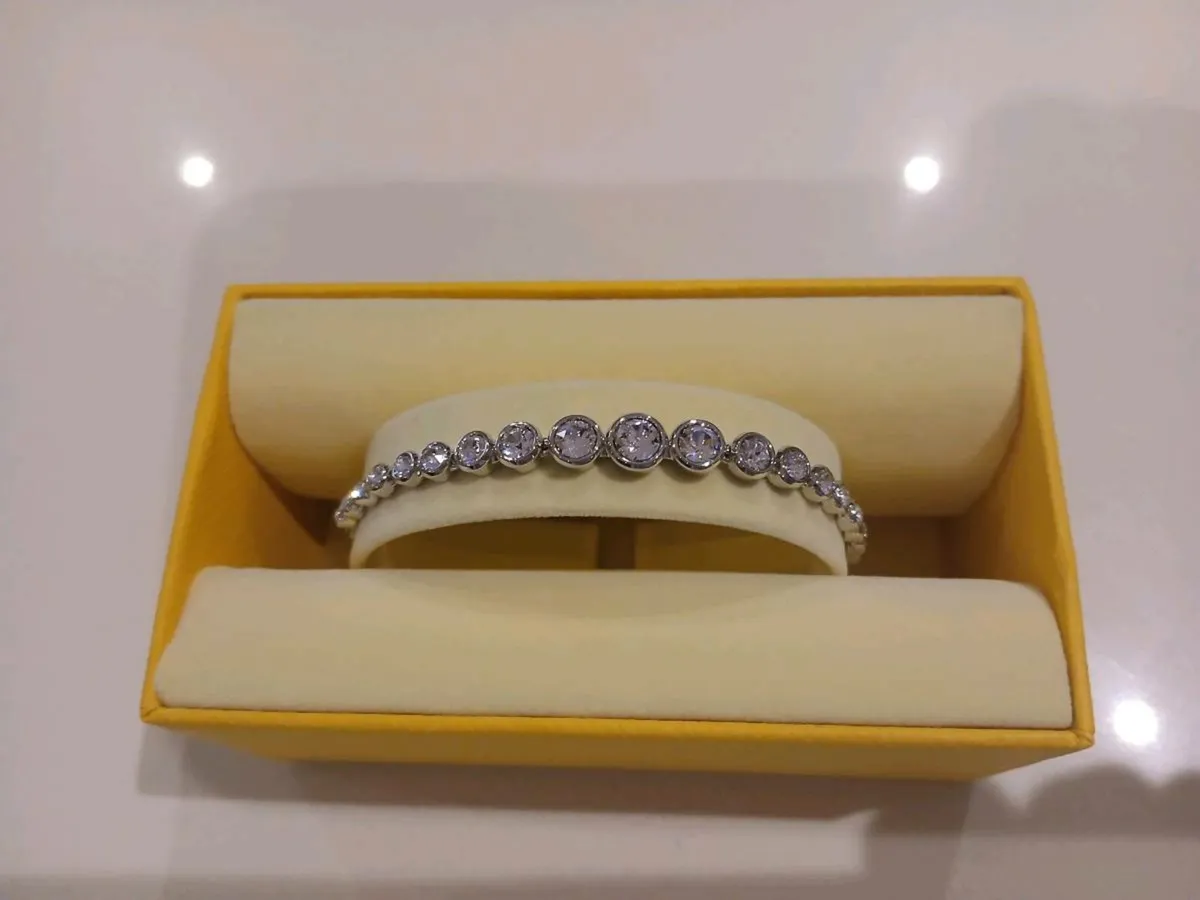 Swarovski White Imber Round Bracelet - Image 2
