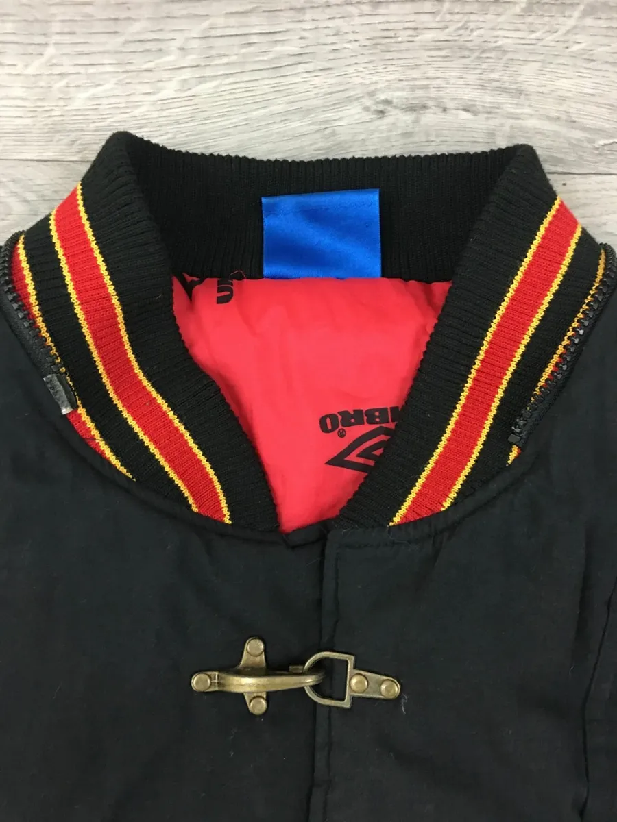 Rare Vintage 90s Umbro Manchester United Jacket L - Image 2
