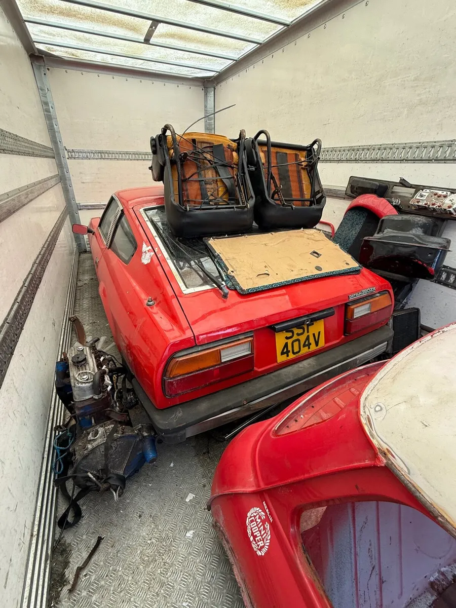 Car - Image 4