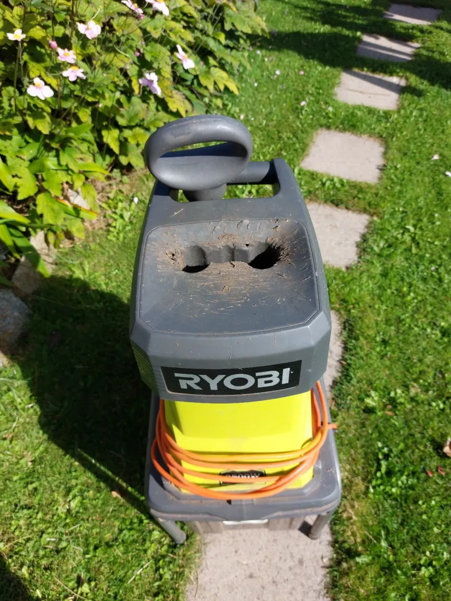 Ryobi Garden Shredder - Image 2