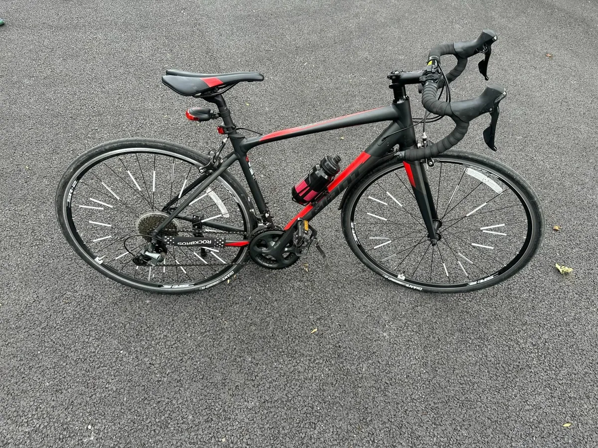 Giant Contend SL2 (Small) Excellent Condition. - Image 1