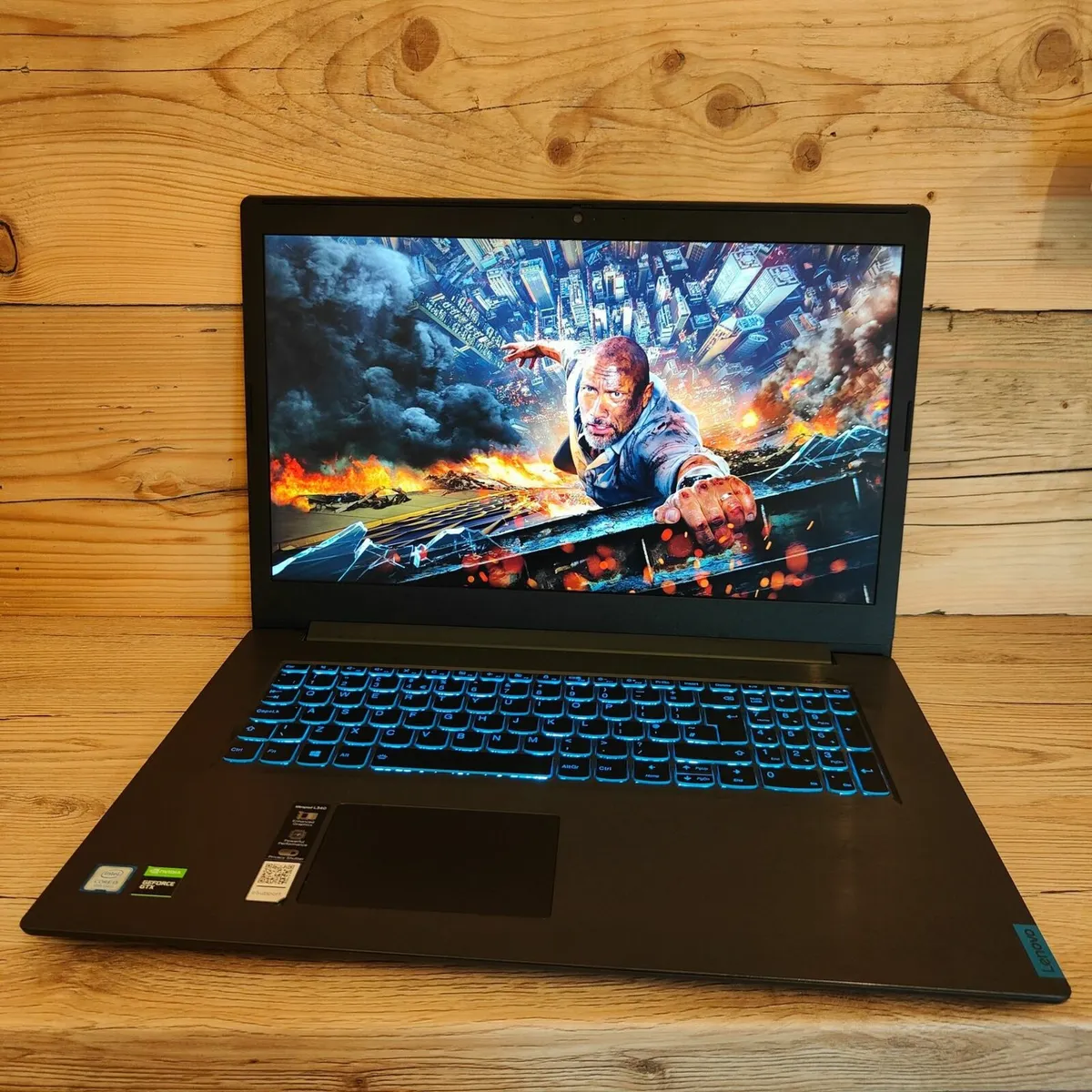 Gaming Lenovo - Image 1