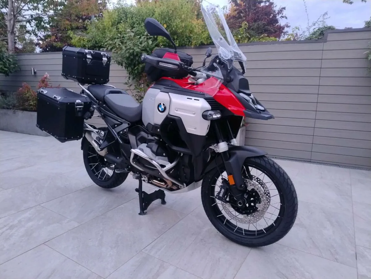 R1300GS Adventurer 2025 adaptive ride height - Image 1