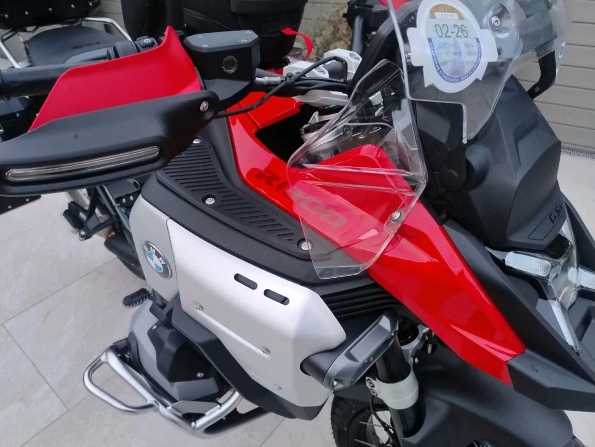 R1300GS Adventurer 2025 adaptive ride height - Image 2