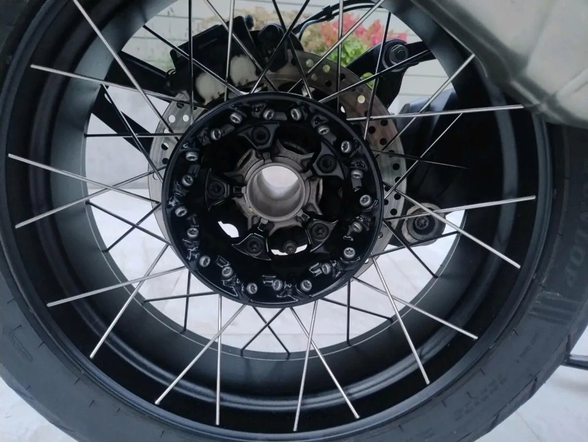 R1300GS Adventurer 2025 adaptive ride height - Image 3