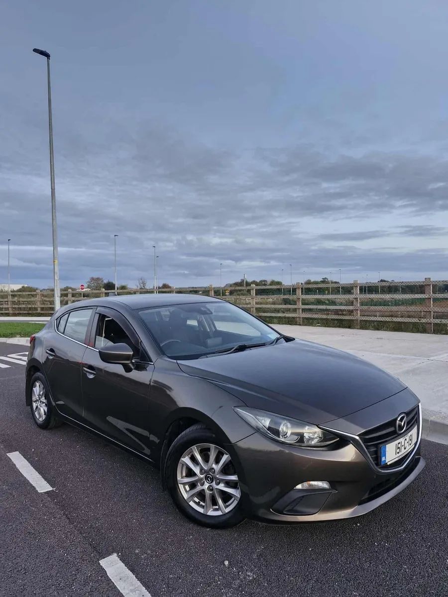 Mazda 3 - Image 1
