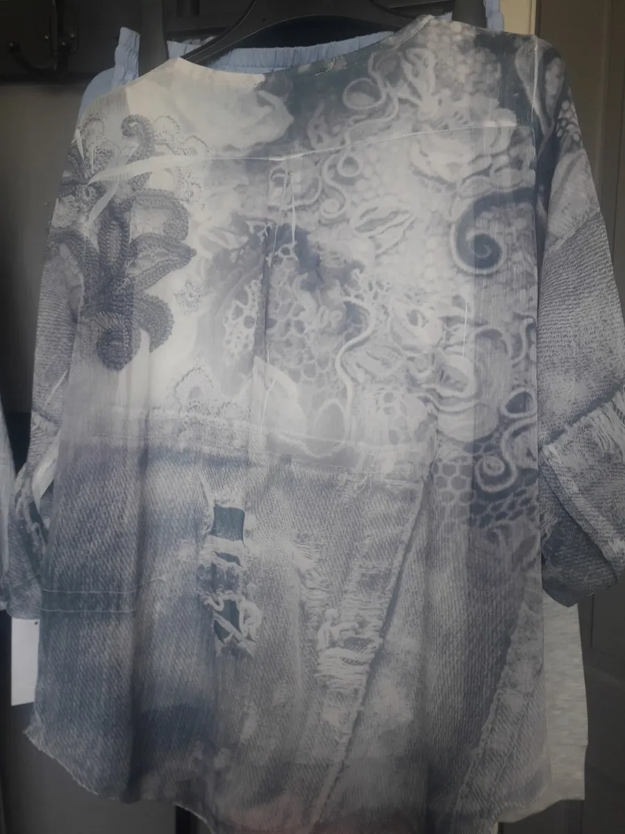 Blouse - Image 3