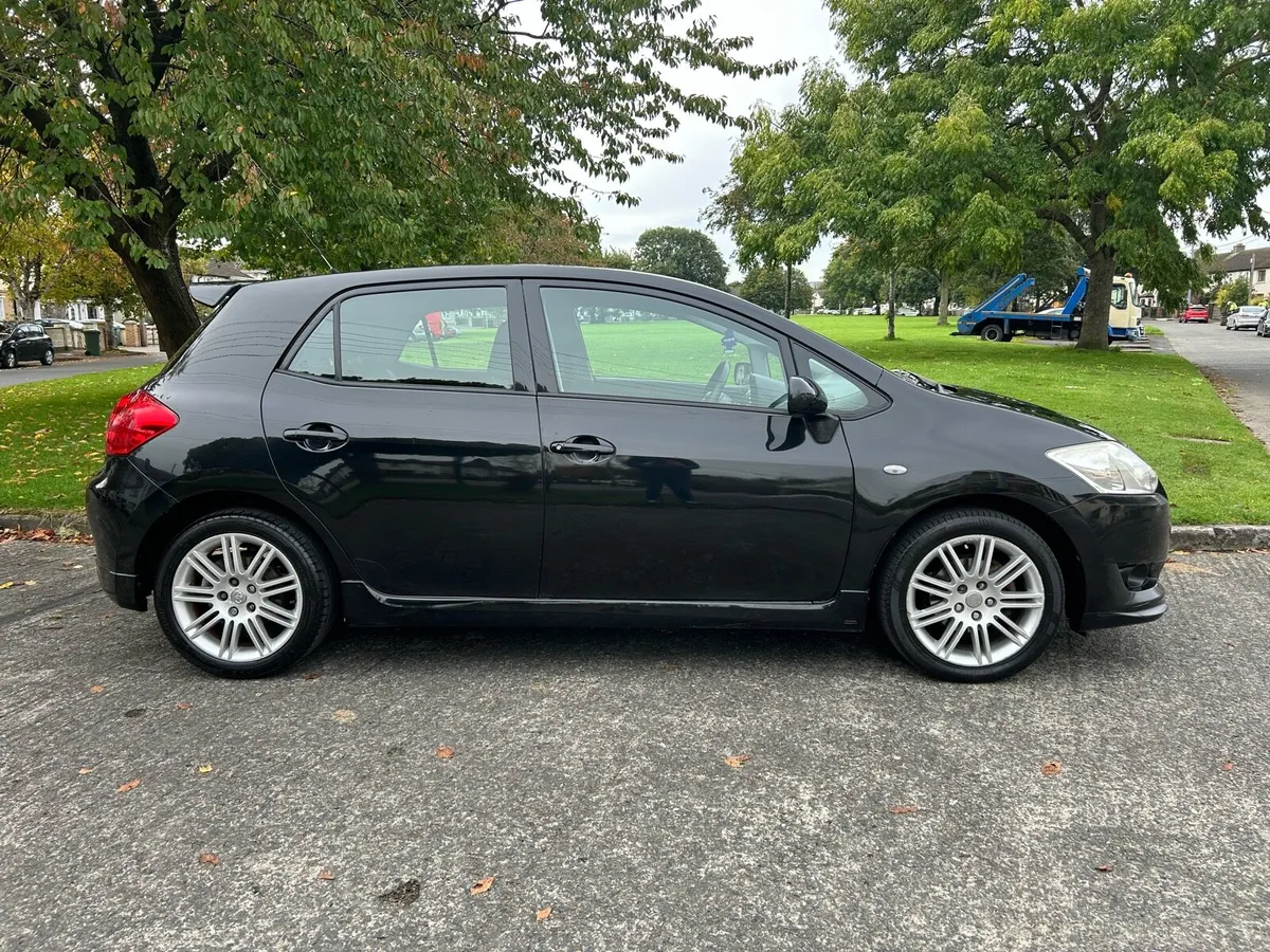 2008 Toyota Auris 1.4 5DR // Low Miles // €2950 - Image 2