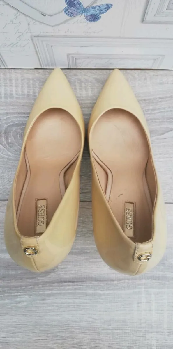 Guess ladies slip on high heels beige colour 6.5 - Image 2