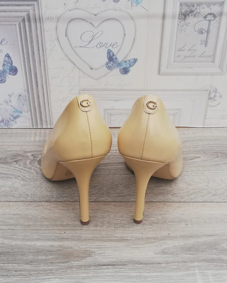 Guess ladies slip on high heels beige colour 6.5 - Image 4