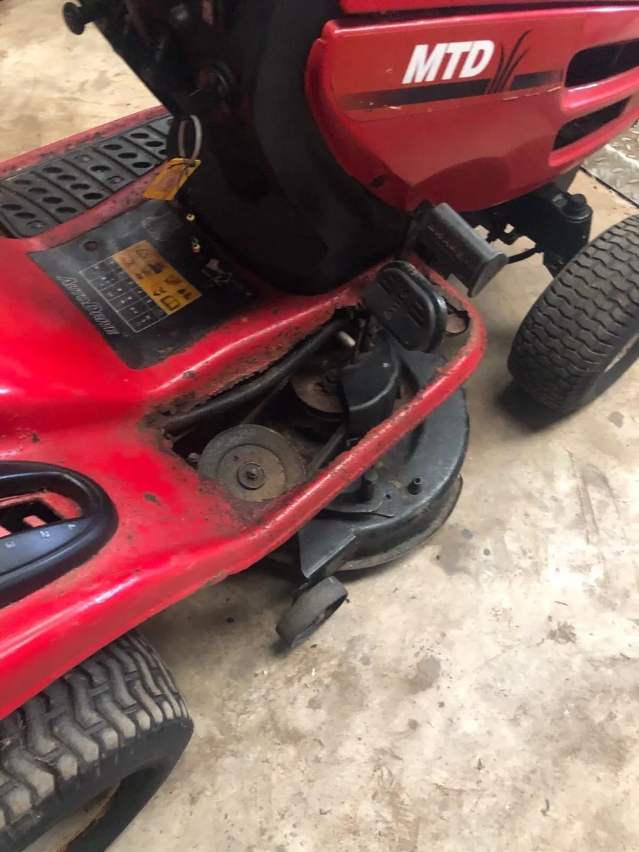 Lawnmower - Image 3