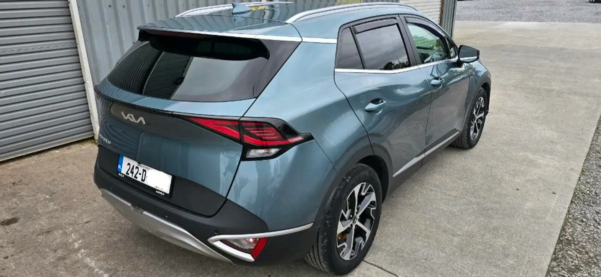 242 KIA SPORTAGE DIESEL - Image 3