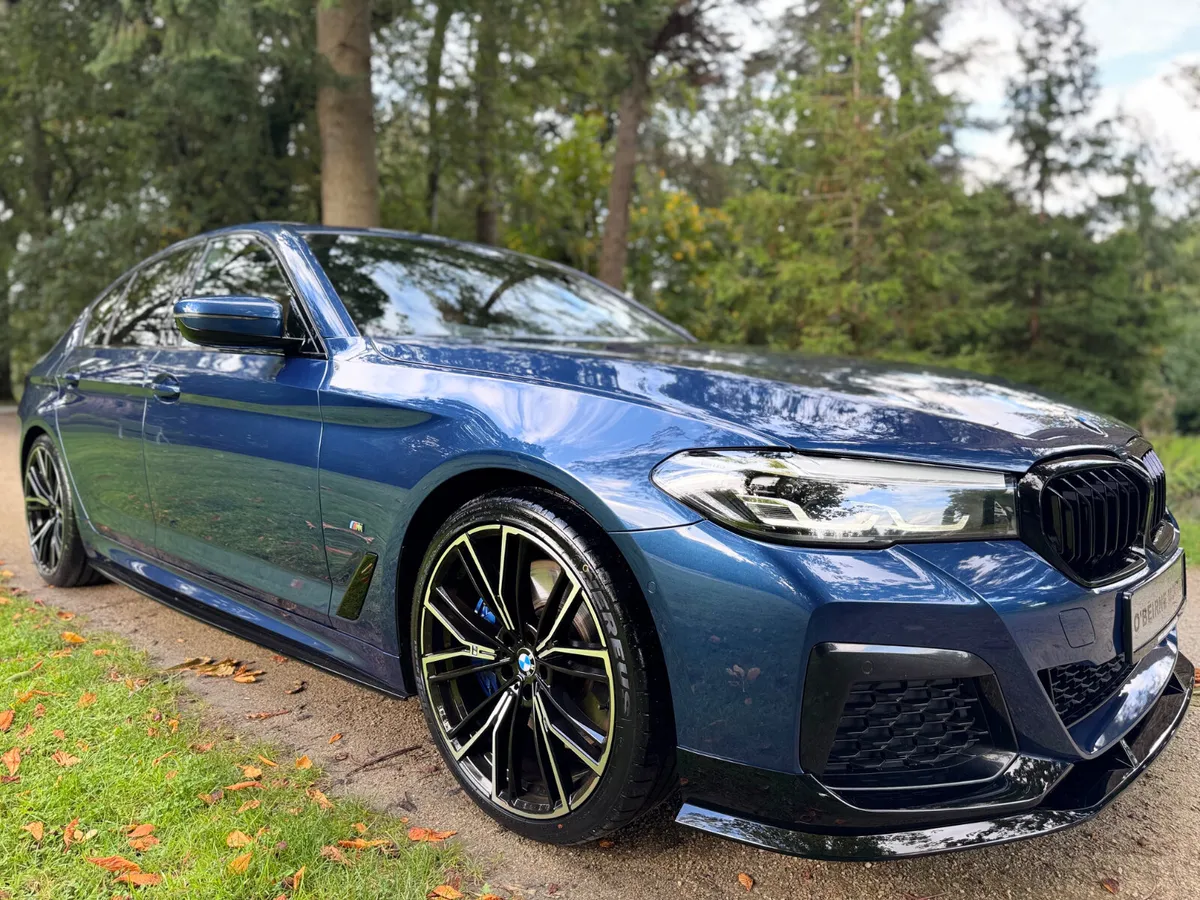 LCI 530D MSPORT PLUS * SUNROOF * - Image 3