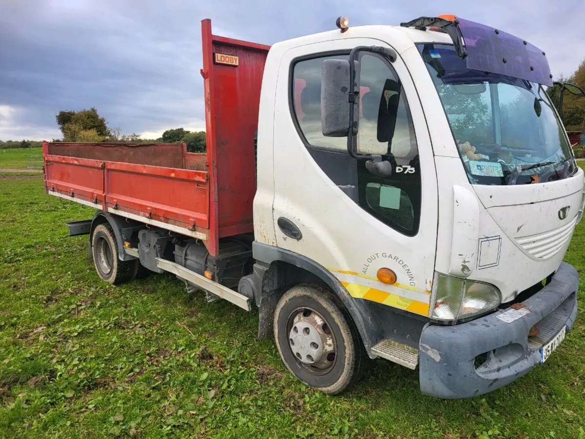 Tipper - Image 3