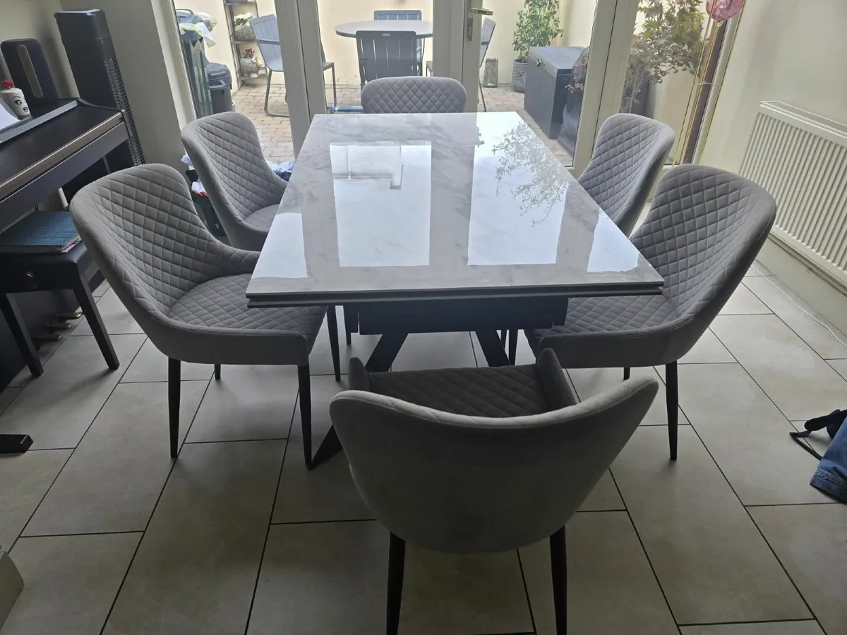 Dining Room Chairs x 6 - Image 2