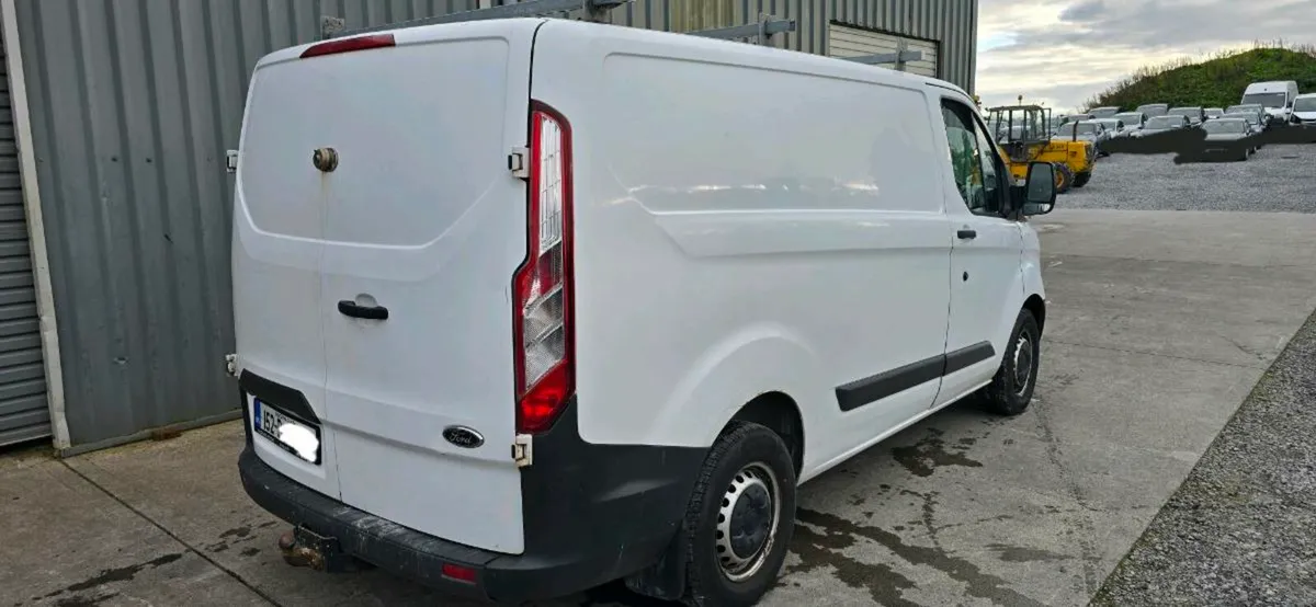 152 FORD TRANSIT CUSTOM - Image 2