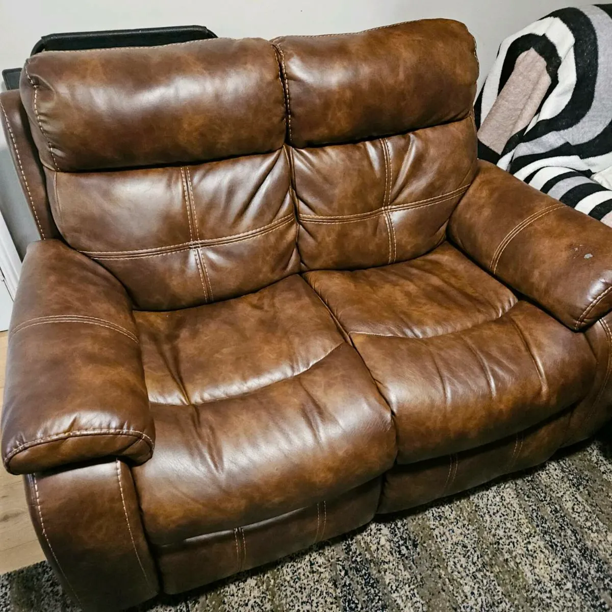 Sofa - Image 3