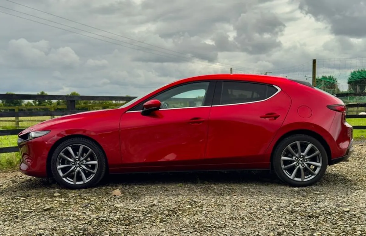 2022 Mazda 3 - Image 4