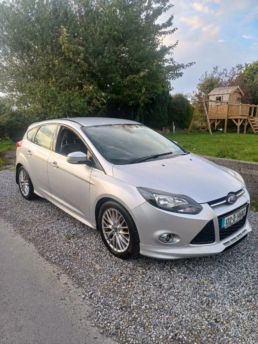 FORD FOCUS 2013 - Image 1