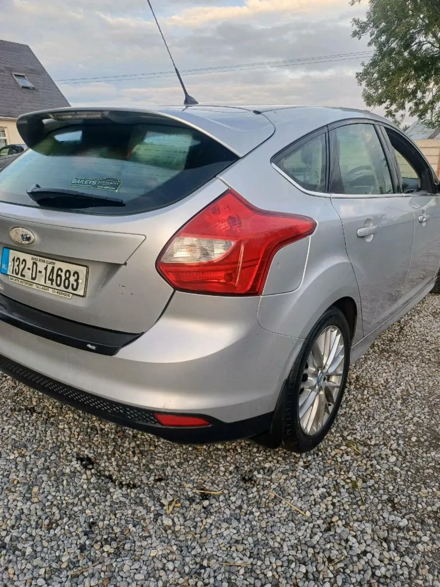 FORD FOCUS 2013 - Image 3