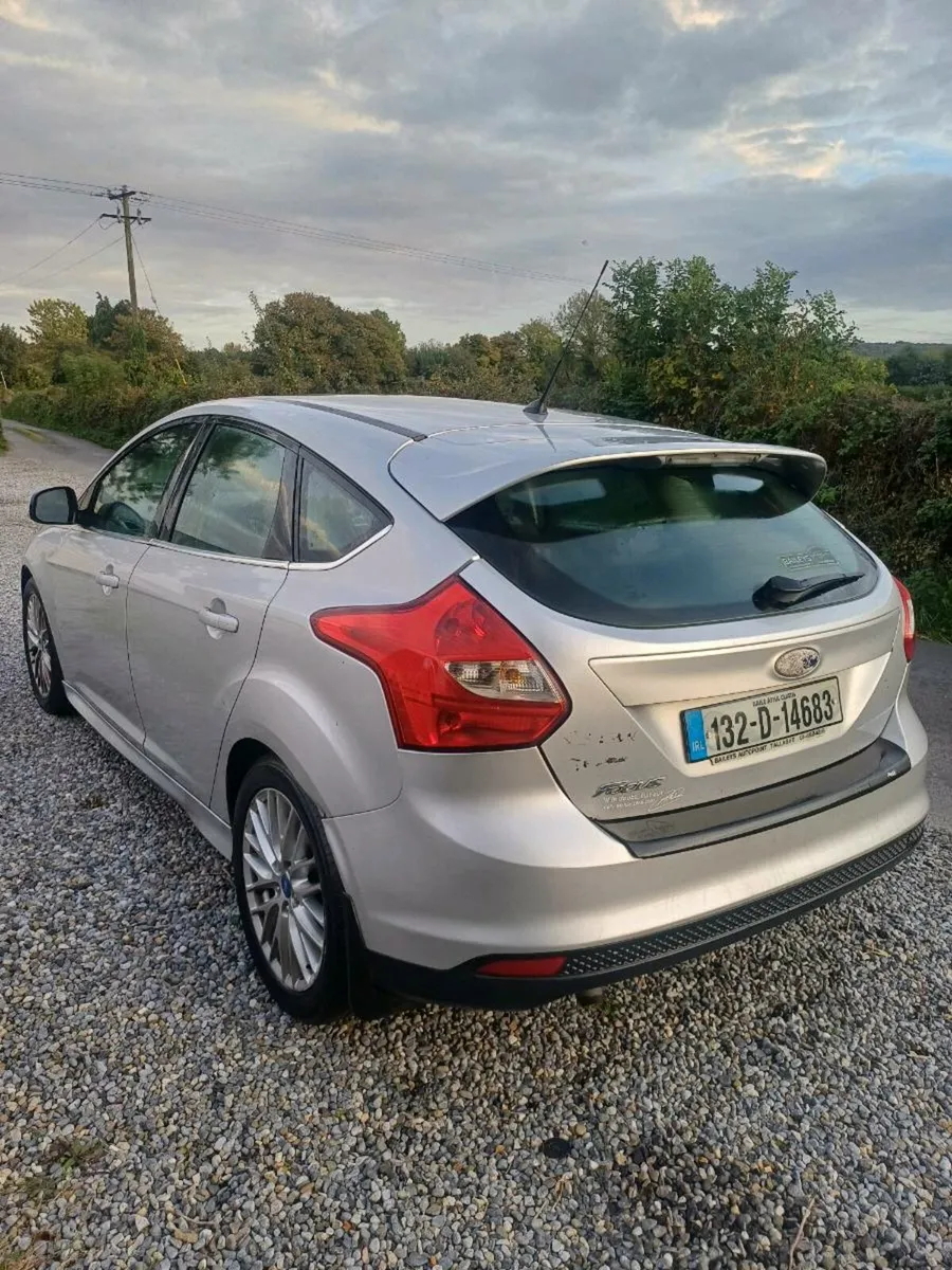 FORD FOCUS 2013 - Image 4