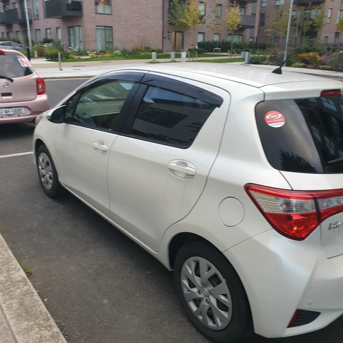 Toyota Vitz 2017 low milage - Image 4