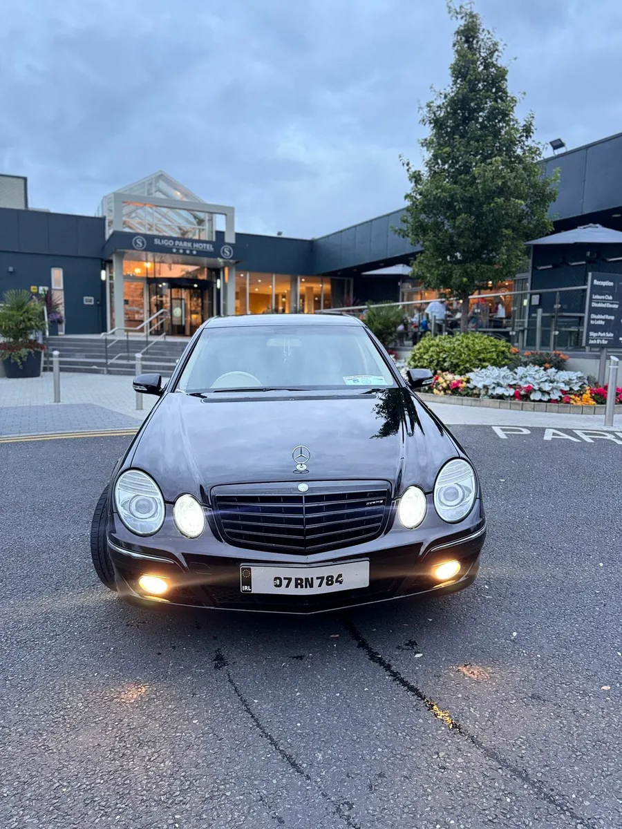 Mercedes E220 Amg Spec - Image 2