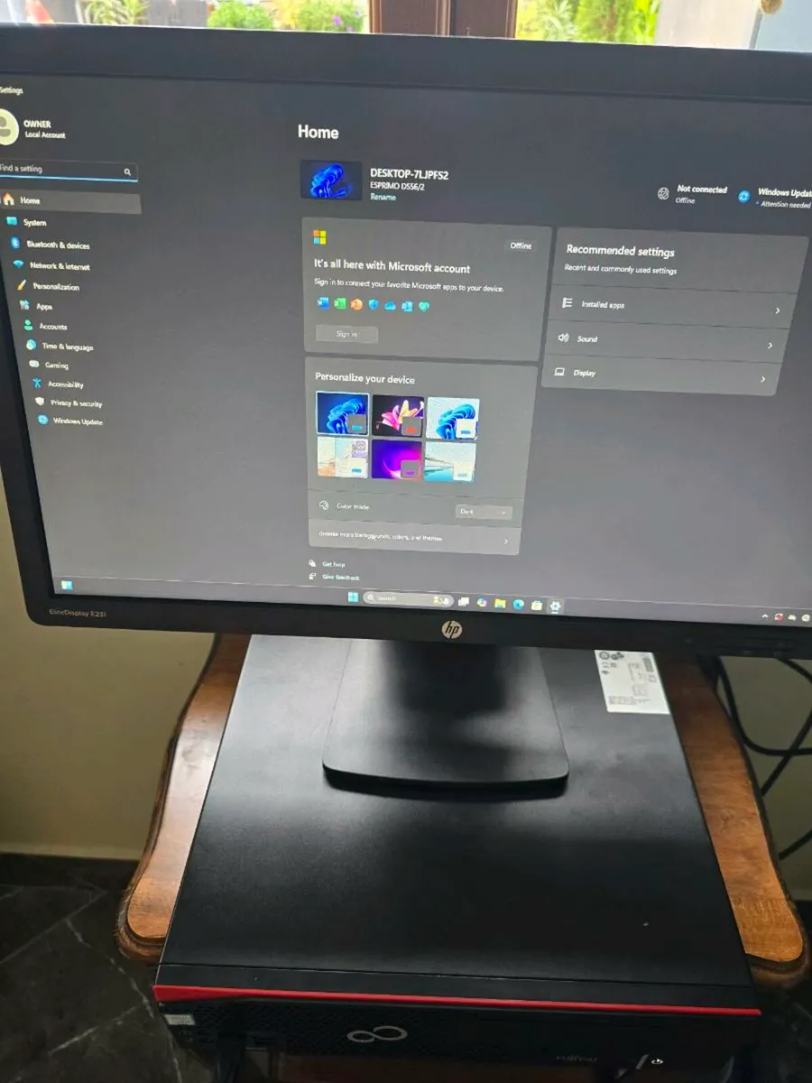 Fujitsu esprimo pc with monitor set - Image 4
