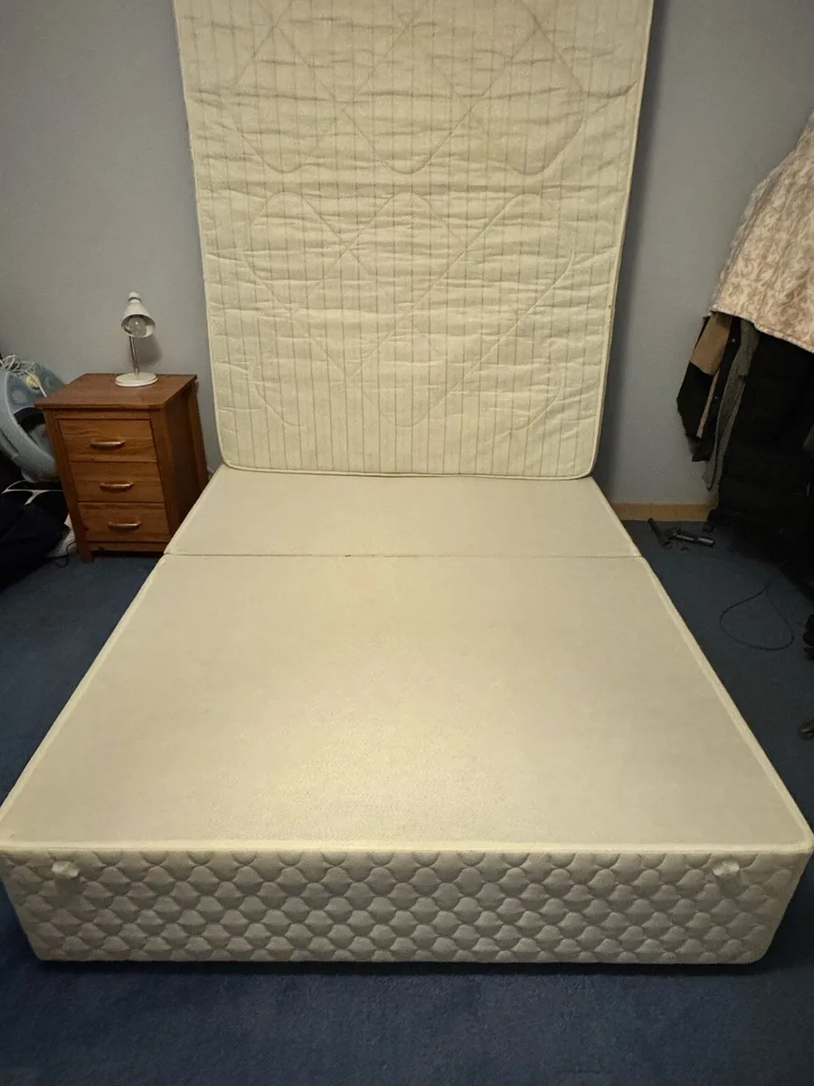 Double bed and mattress - Image 2