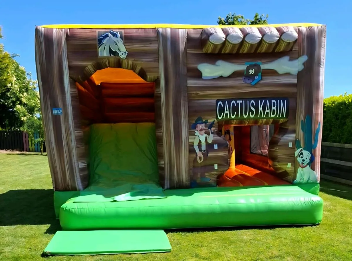 Bouncy castles for sale - Image 4