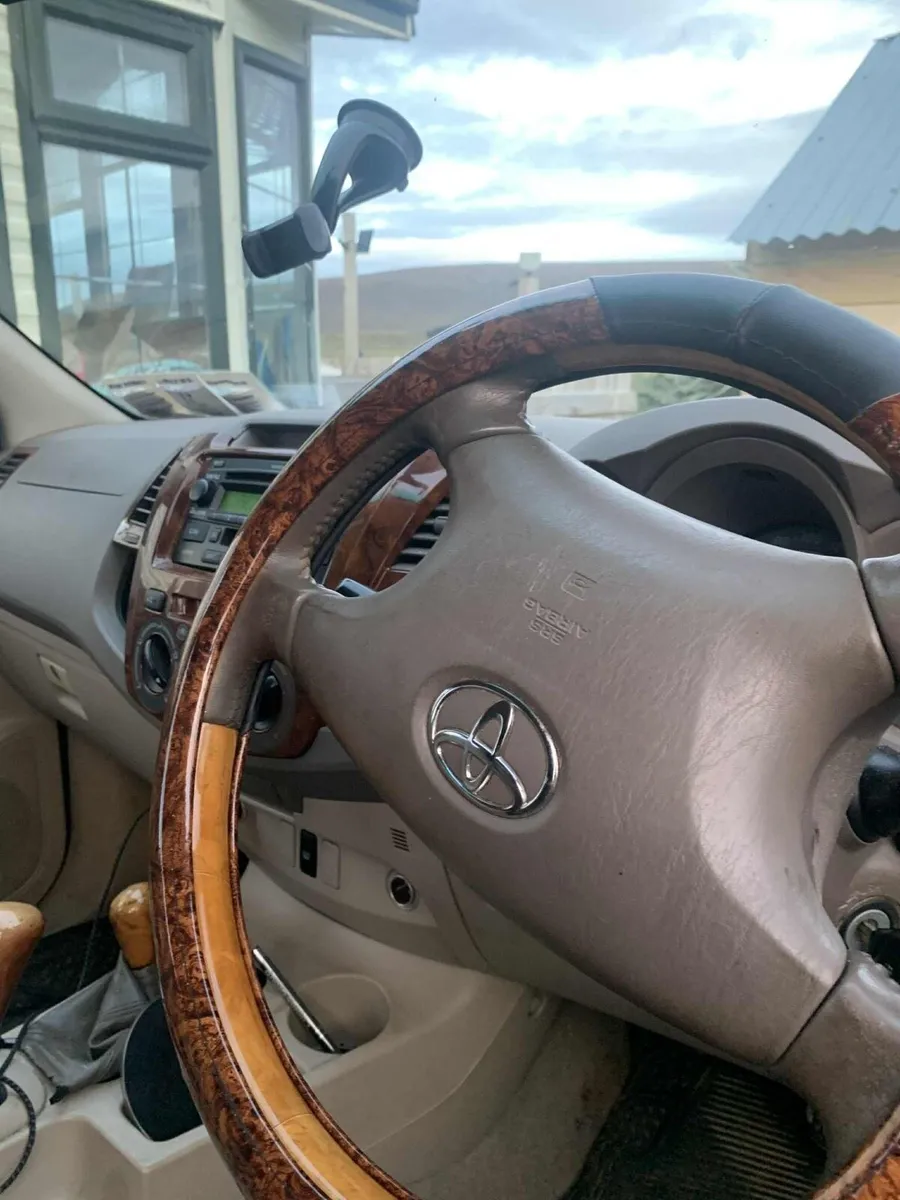 Toyota hilux 07 - Image 3