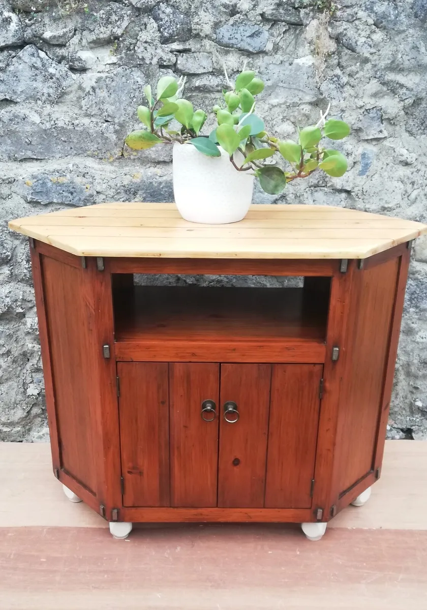 Vintage solid wood TV unit newly restyled - Image 1