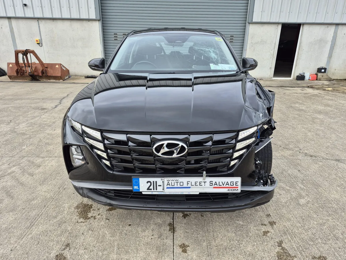 211 HYUNDAI TUCSON 1.6 CRDI COMFORT PLUS - Image 2