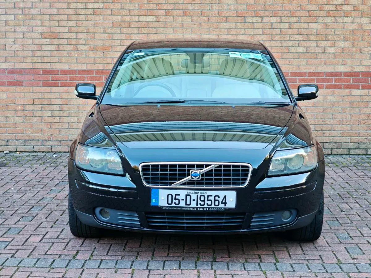 2005 Volvo S40 1.8 SE, New NCT - Image 2