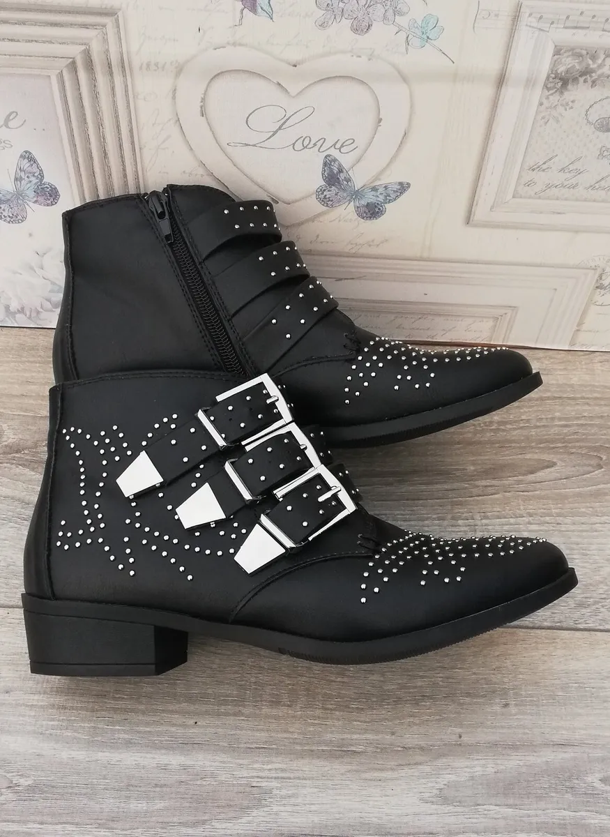 Ladies Truffle Collection heeled ankle boots uk 5 - Image 1
