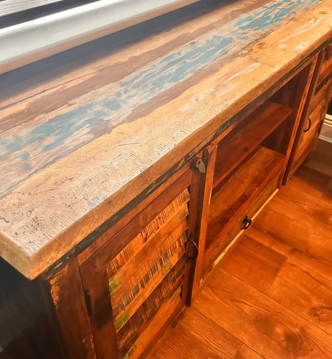 Sideboard - Image 3