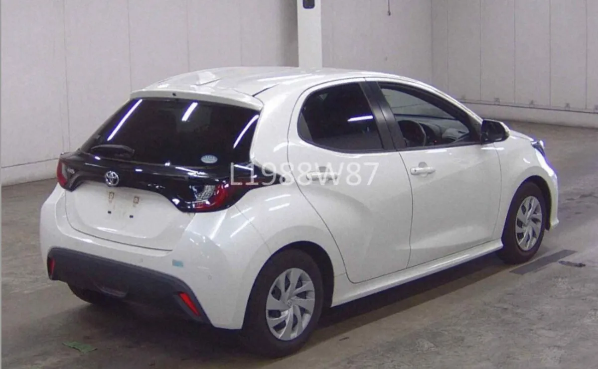 Toyota Yaris 2020 1.0 Automatic,LIKE NEW - Image 4
