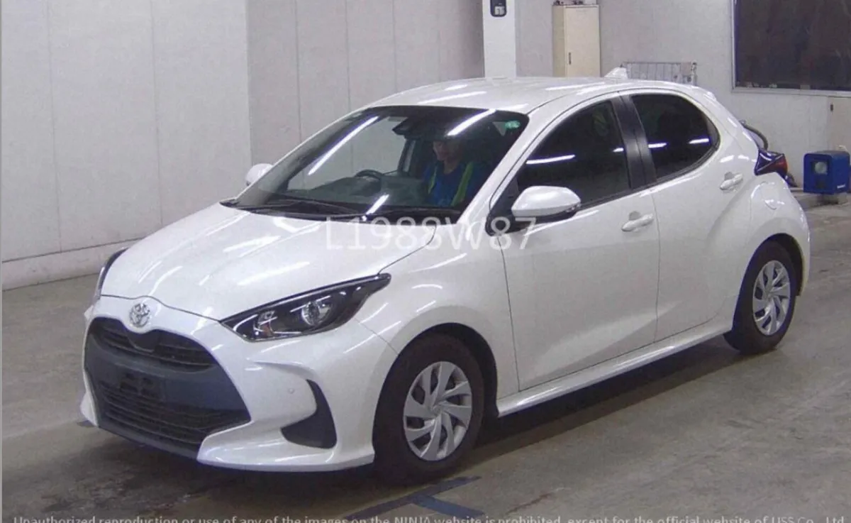 Toyota Yaris 2020 1.0 Automatic,LIKE NEW - Image 3