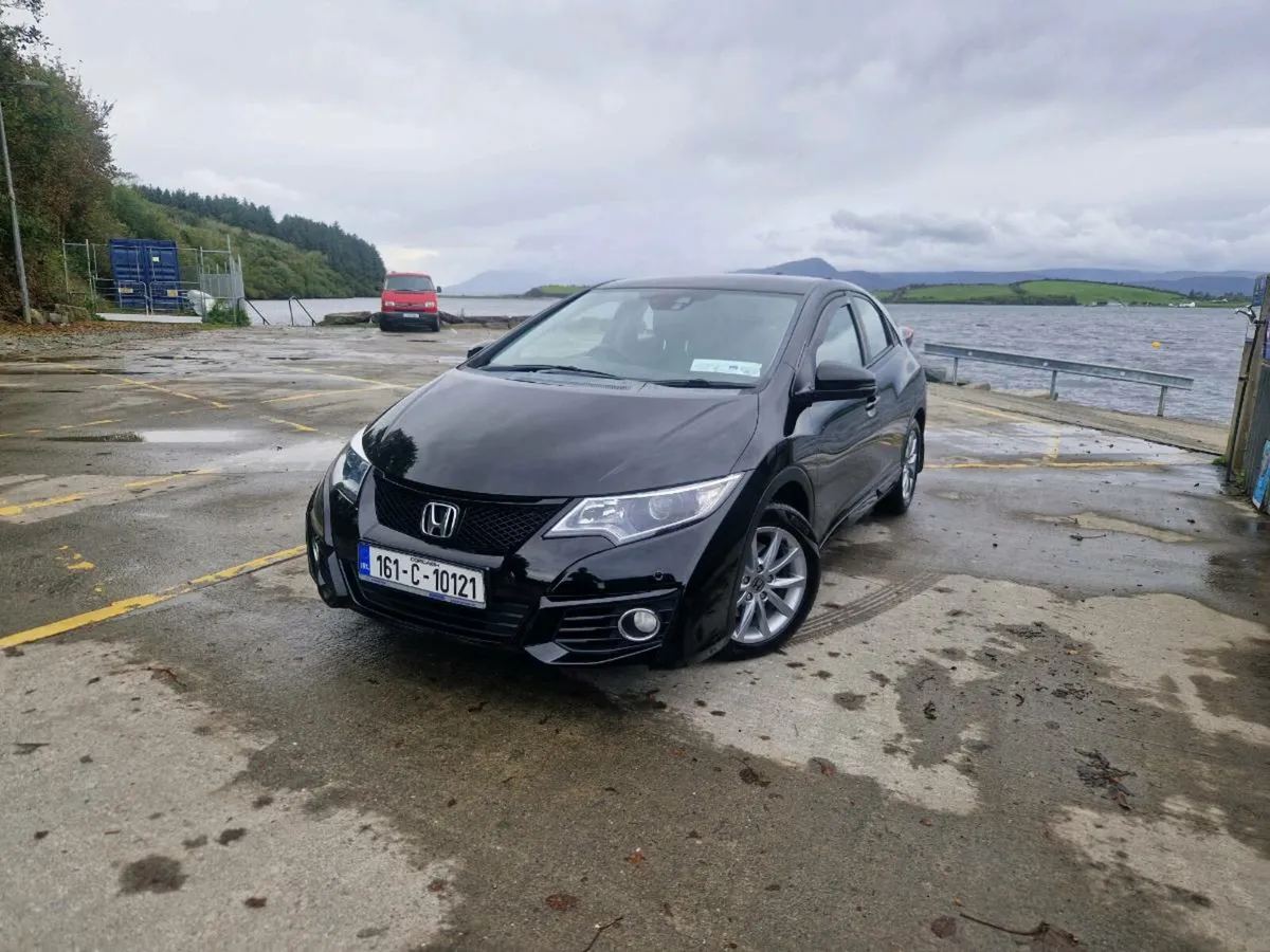 2016 Honda Civic - Image 1