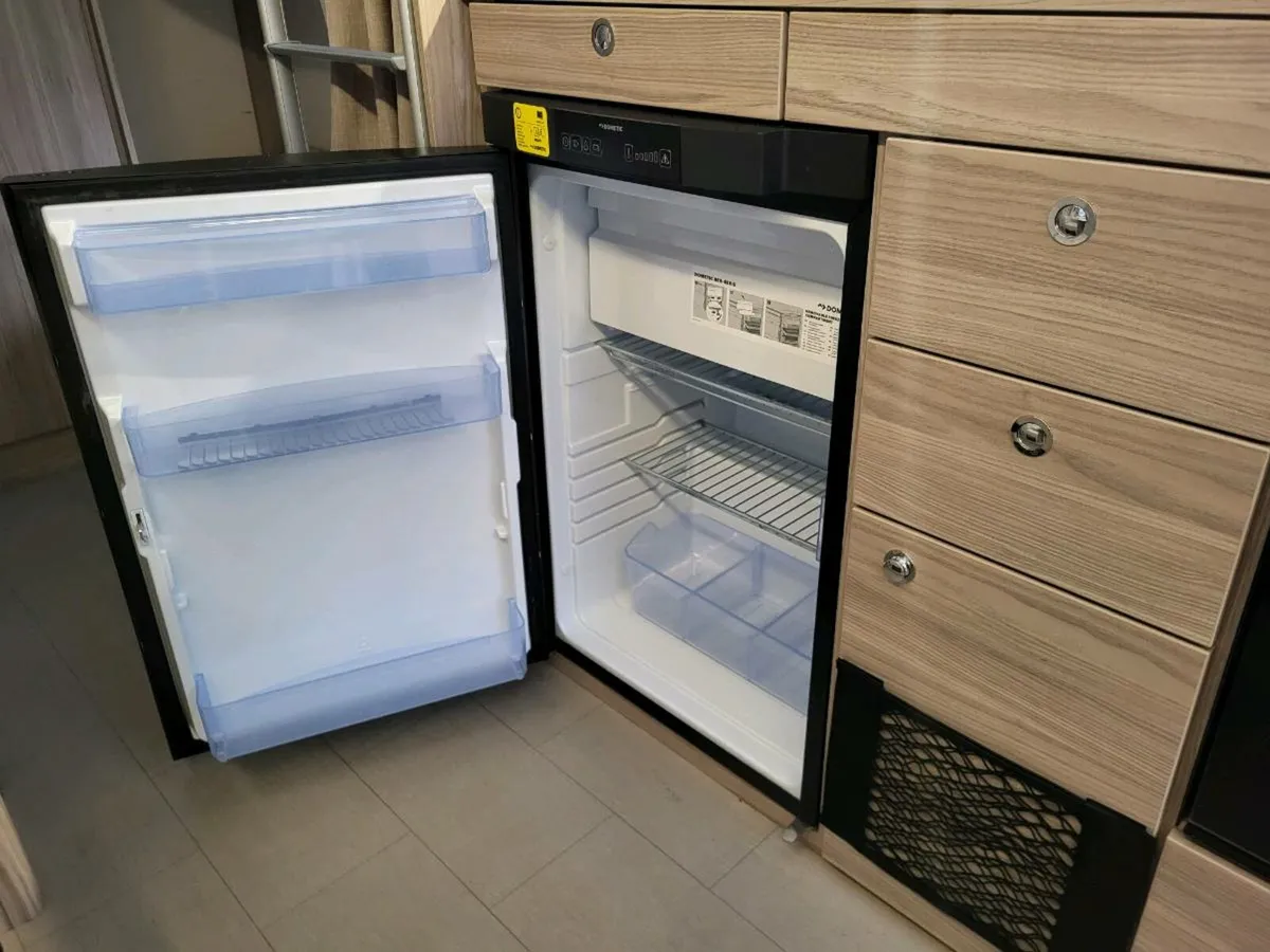 Eddis avante caravan - Image 4