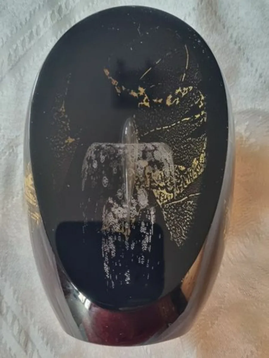 Randy Strong 1988 Art Glass Paperweight - Image 4