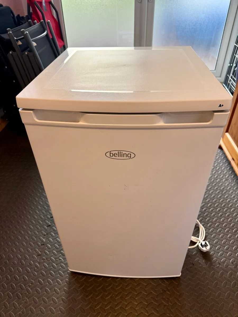 BELLING UNDERCOUNTER FRIDGE FREEZER - Image 1