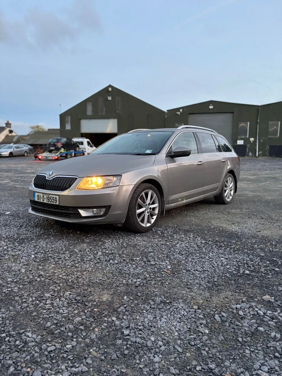 2016 Skoda. Octavia 1.6 diesel - Image 2